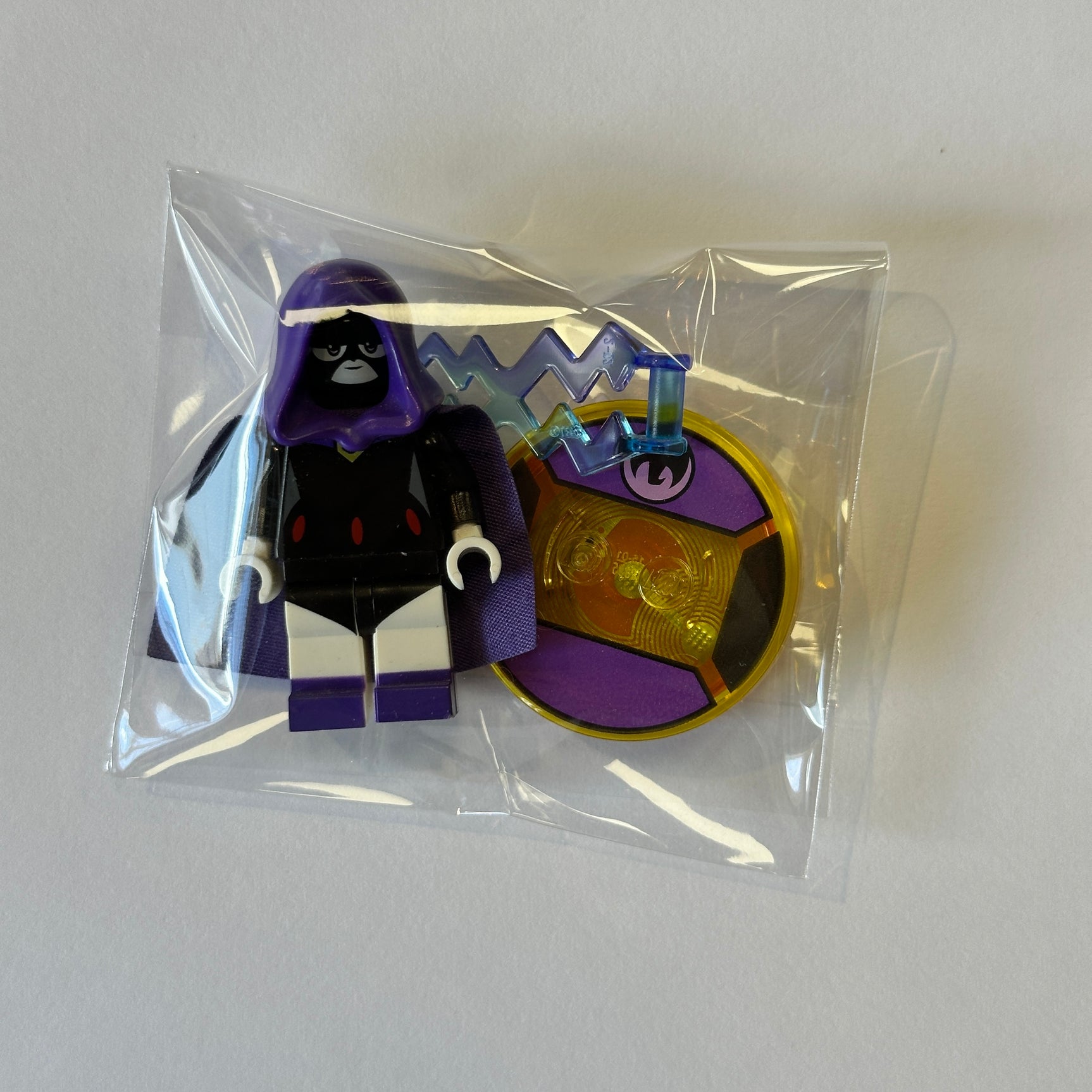 Raven Teen Titans GO Minifig with Base - LEGO Dimensions