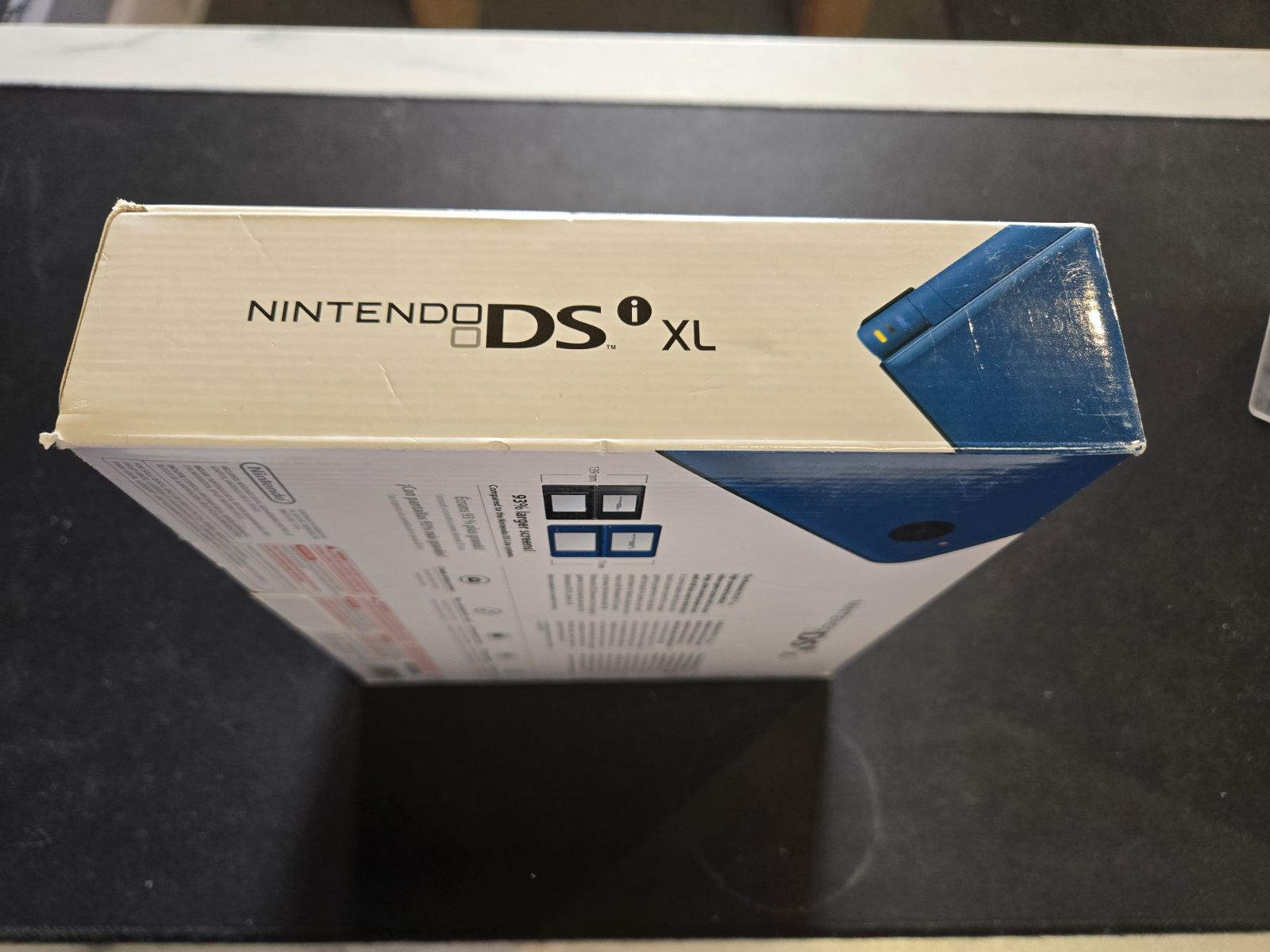 Nintendo DSi XL System - Blue