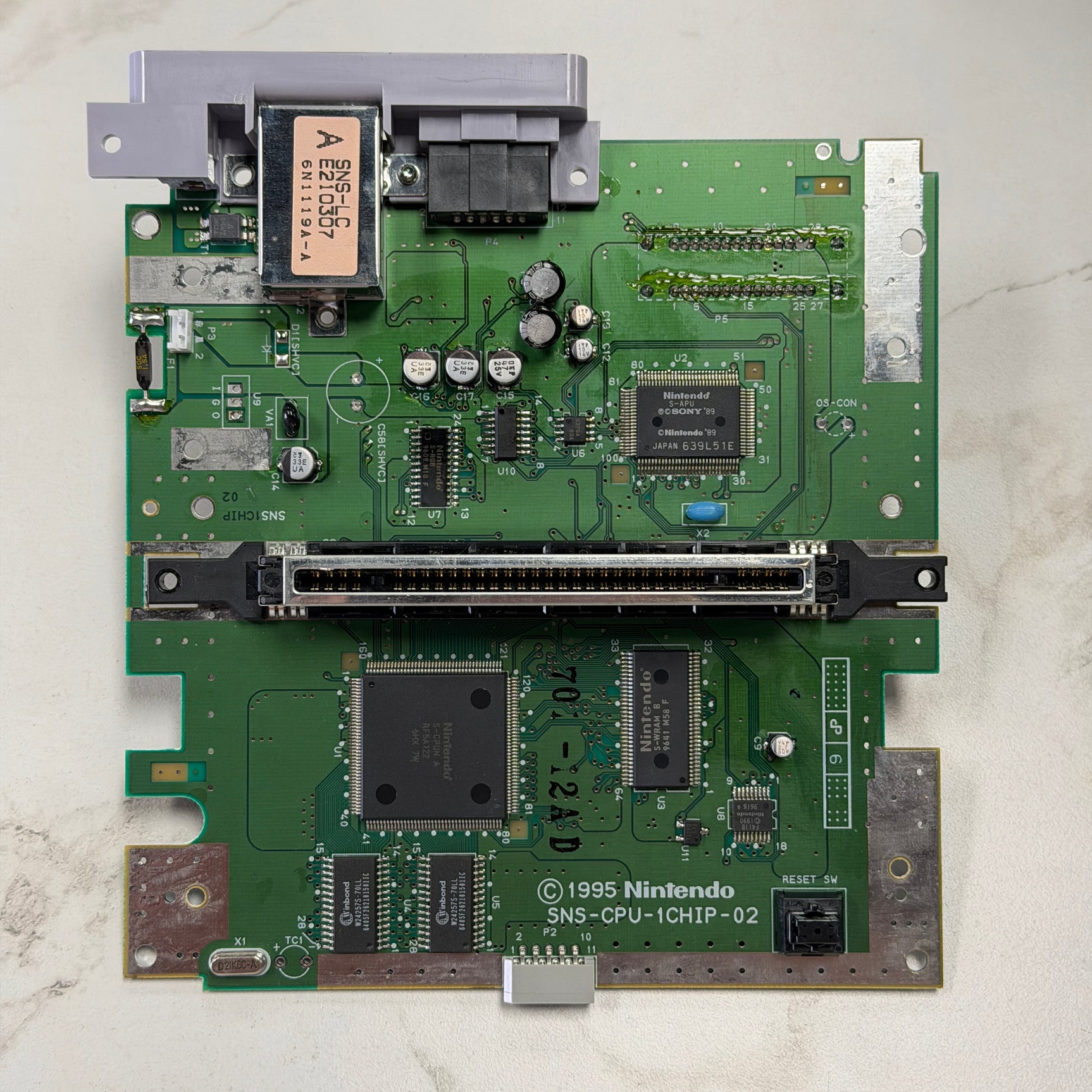 Super Nintendo SNES 1CHIP Console with Voultar SNESRGB Kit Pre-Installed