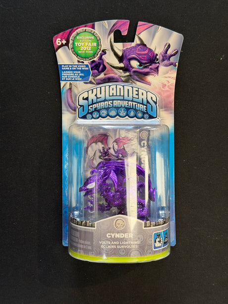 Cynder (Purple Metallic 2012 Toy Fair Exclusive Edition) - Skylanders Spyro's Adventure