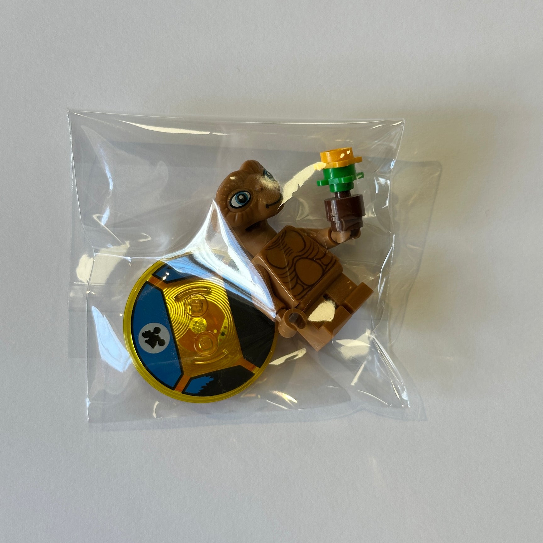 E.T. Extra-Terrestrial Minifig with Base - LEGO Dimensions